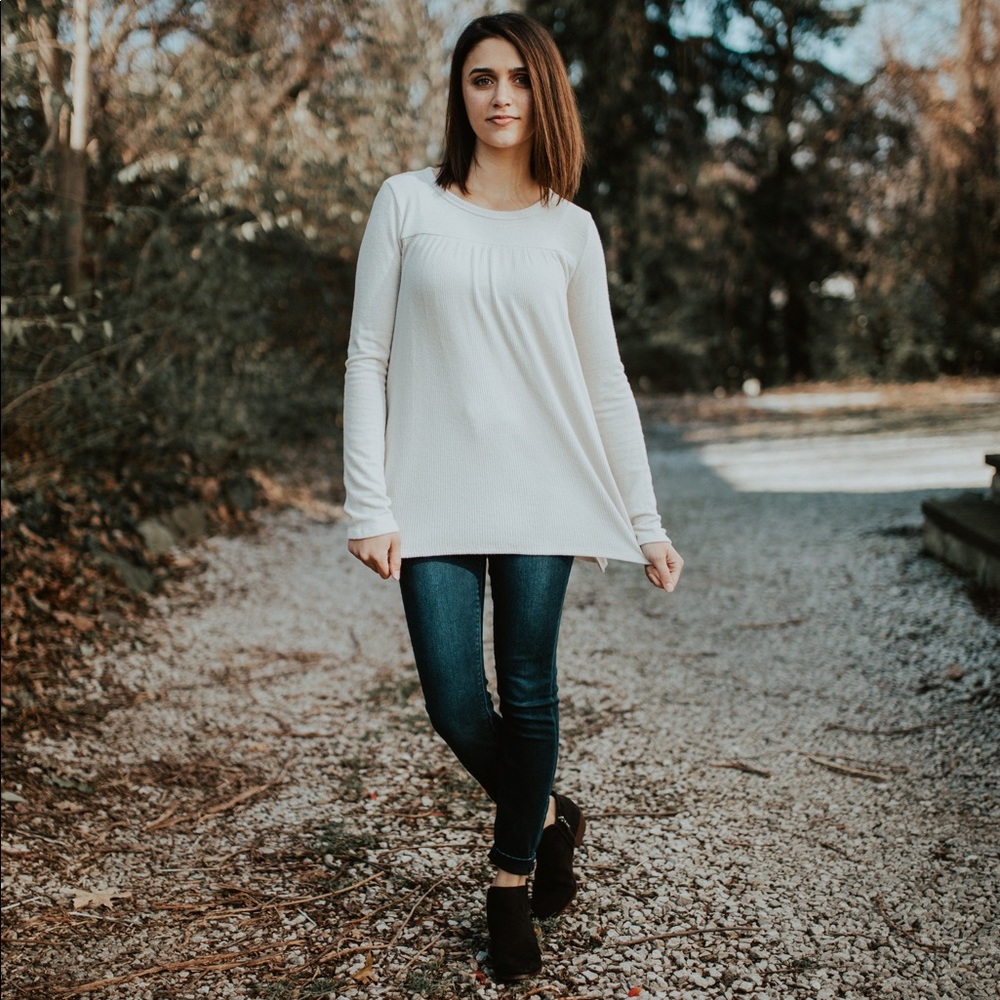 Ultra soft, gathered sweater in oatmeal.